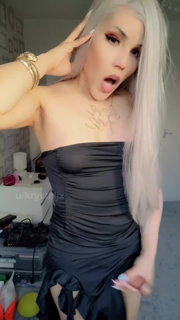 Video by sexxxbeatzzz with the username @sexxxbeatzzz, who is a verified user,  June 16, 2024 at 2:08 PM. The post is about the topic TRANZBEATZZZ and the text says 'Check out  the most latest and popular post on #SEXXXBEATZZZ  The hottest free posts on Sharesome'