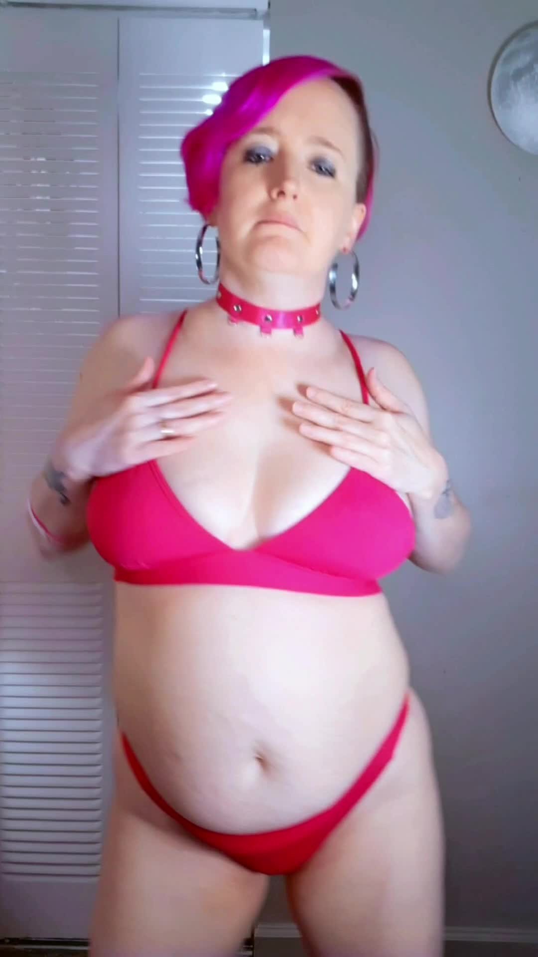 Video by Kennedy Channing with the username @kennedy36dd, who is a verified user,  April 30, 2024 at 2:46 AM. The post is about the topic MILF and the text says 'New content posted daily on my ONLYFANS. Cum see, I'll be waiting, you dirty little freak 😘

💙🤍
https://onlyfans/kennedy36dd

🖤💜Manyvids.com Kennedy Channing

#kennedy36dd
#manyvids #picoftheday #milf #curvy #curves #thicc #booty #babe #sexy..'