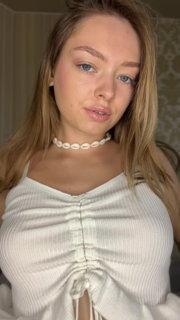 Video by MommyDi with the username @MommyDi, who is a star user,  June 12, 2024 at 1:45 AM. The post is about the topic Teen and the text says 'Would you let this girl bounce on your cock? 😳'