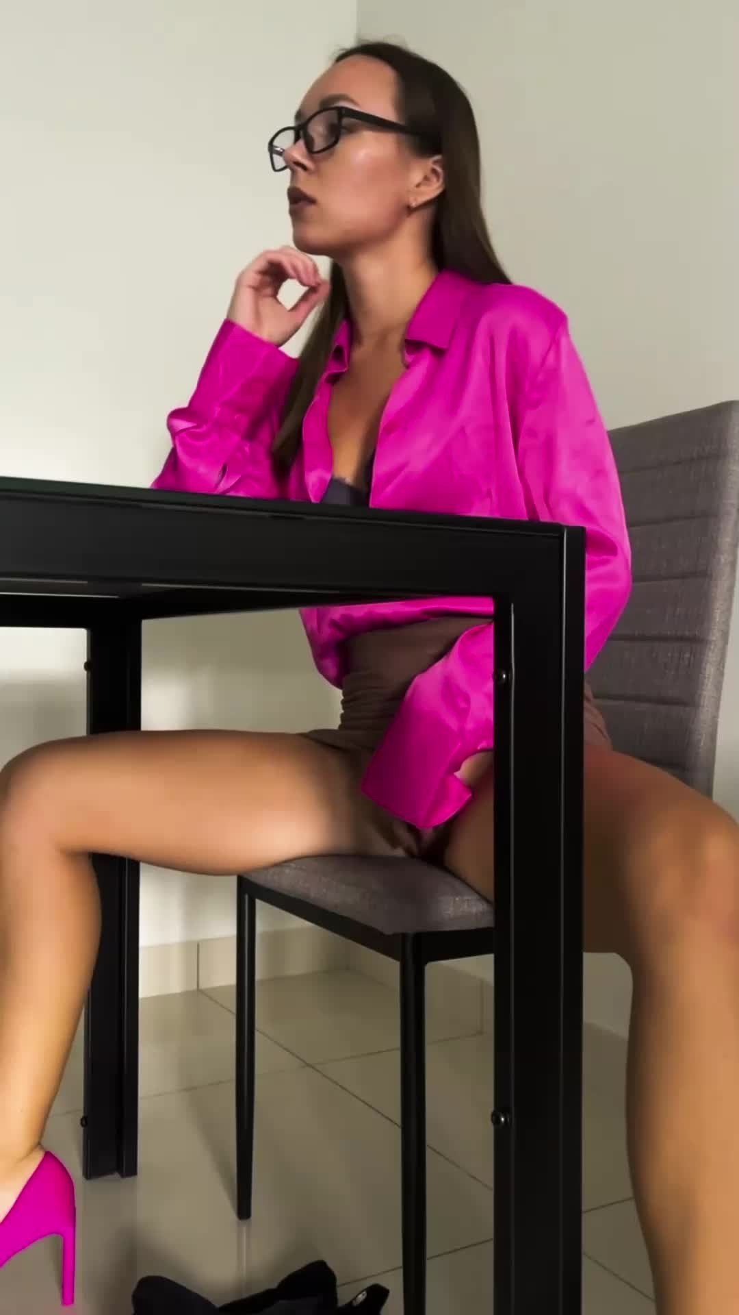 Video by Laura Lagoon with the username @LauraLagoon, who is a star user,  May 11, 2024 at 1:39 AM. The post is about the topic Amateurs and the text says 'Do you think I have a chance of getting a job? 👇
https://onlyfans.com/laura_lagoon/c13'