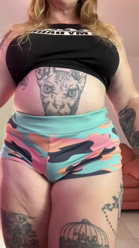 Video post by kisicaxx