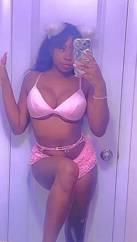 Video by Amari #1 NAUGHTY ANGEL with the username @amariantics, who is a star user,  May 7, 2024 at 9:12 PM and the text says 'it’s me, your Caribbean Goddess. i’m new on sharesome... let's get nasty together... 🤣🤣🤣                                                                                                      #HelloSharesome say it back :))'