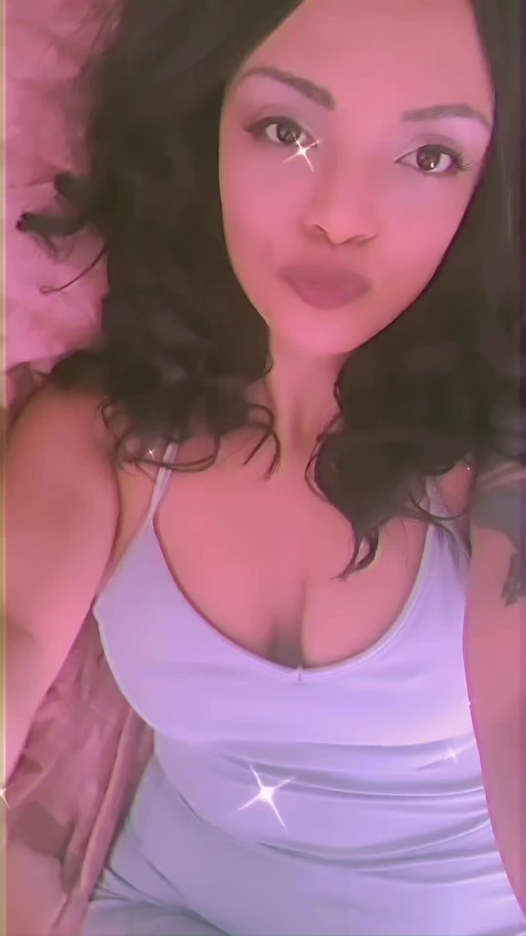 Video post by Lillyhuntt