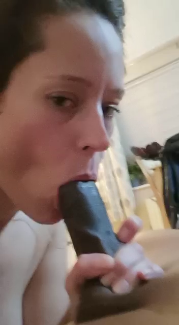 Video by Lilloups with the username @Lilloups, who is a verified user,  May 6, 2019 at 10:20 PM. The post is about the topic blowjob and the text says 'BBC Bj'