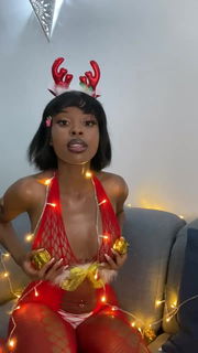 Video by Petite Ebony Naomi with the username @ebonynaomii, who is a star user,  December 20, 2024 at 5:12 PM. The post is about the topic Black Beauties and the text says 'Are you going to have a choco reindeer for Christmas dinner?☃️🌲❤️'