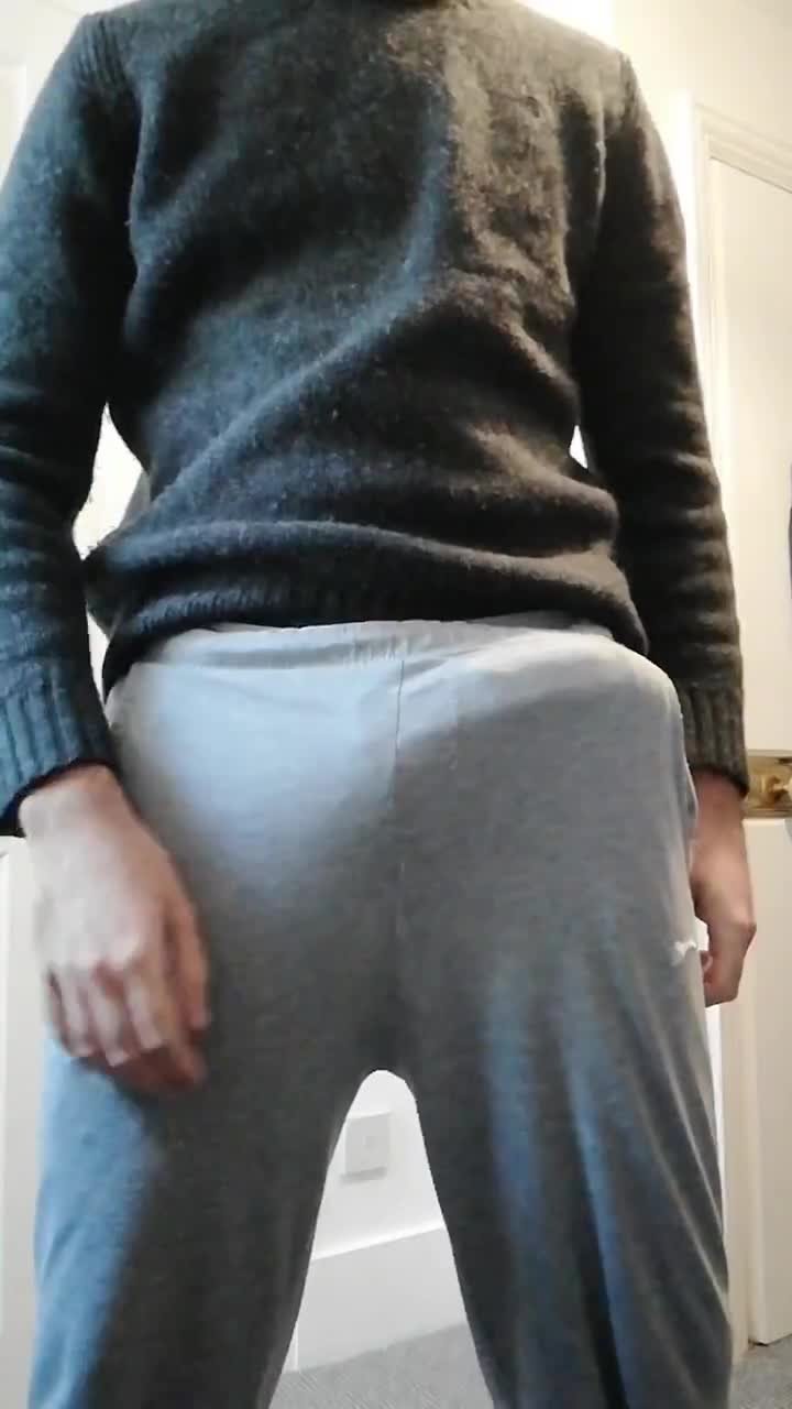 Video by queerfever with the username @queerfever, who is a brand user,  August 29, 2021 at 2:01 AM. The post is about the topic big cocks and the text says 'big-cock-bulge'