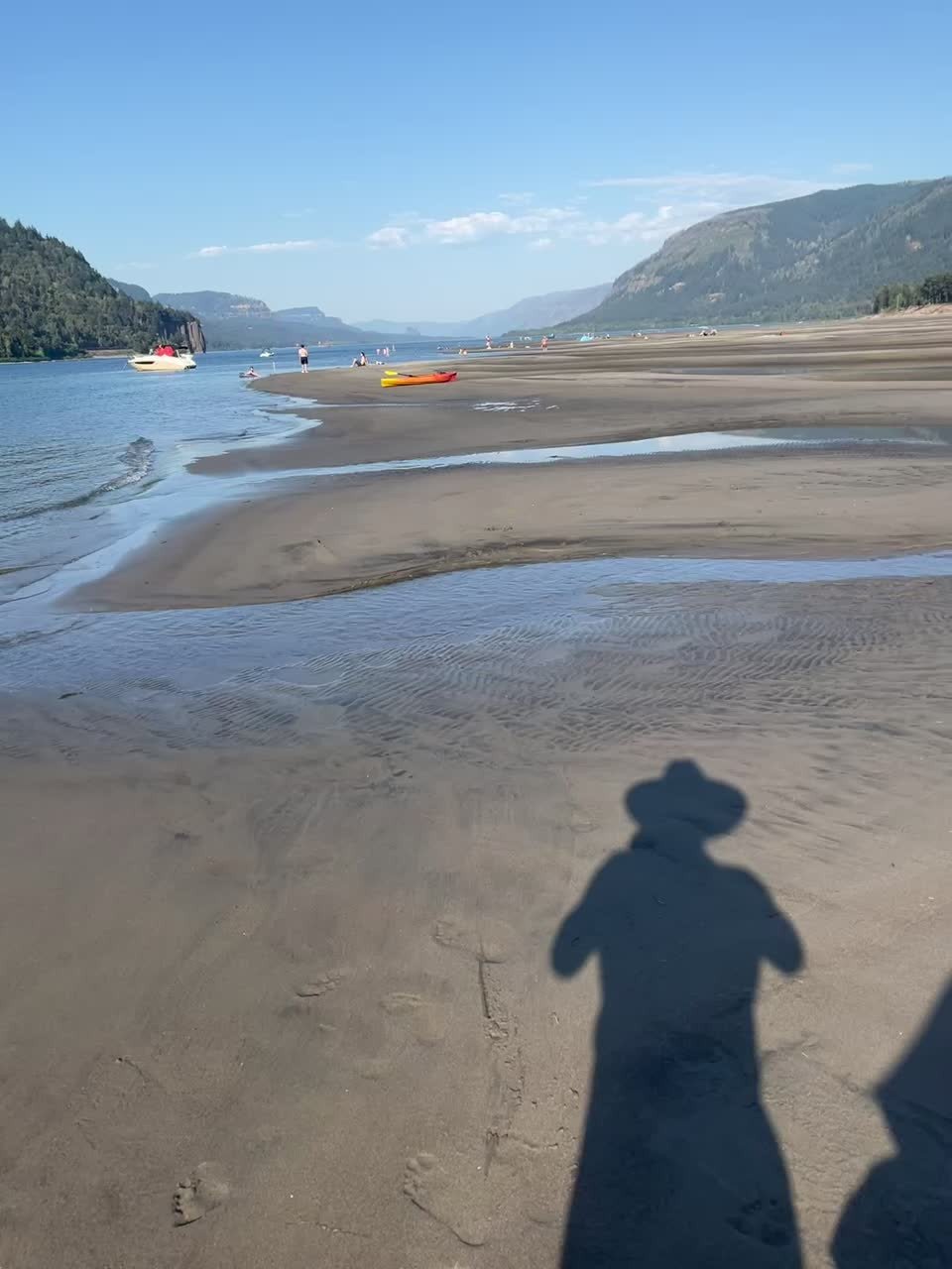 Video by Pdxrooster with the username @Pdxrooster,  August 31, 2022 at 4:25 AM. The post is about the topic blowjob and the text says 'a little blow on the beach. #us'