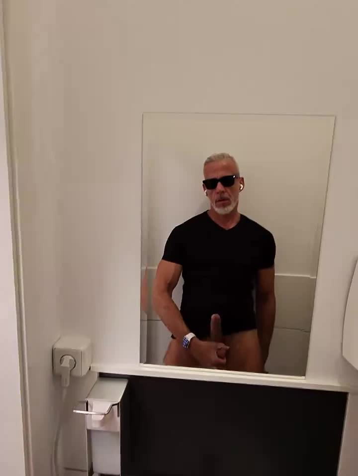 Video by Nickplus33 with the username @Nickplus33, who is a verified user,  May 20, 2024 at 3:39 AM and the text says '#shades #daddy #bator #toned #longdick'