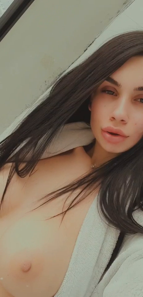 Video by SereneSophie with the username @SereneSophie, who is a star user,  March 25, 2020 at 7:43 AM. The post is about the topic #OutbreakCamGirls and the text says '#StayHome #COVID19 #OutbreakCamGirls

GO LIVE MOBILE STREAMING📲 from @LiveJasmin it's ON💪Guys!

Hit the link👉 http://bit.ly/SereneSophie and we can always stay connected🔗🖥'