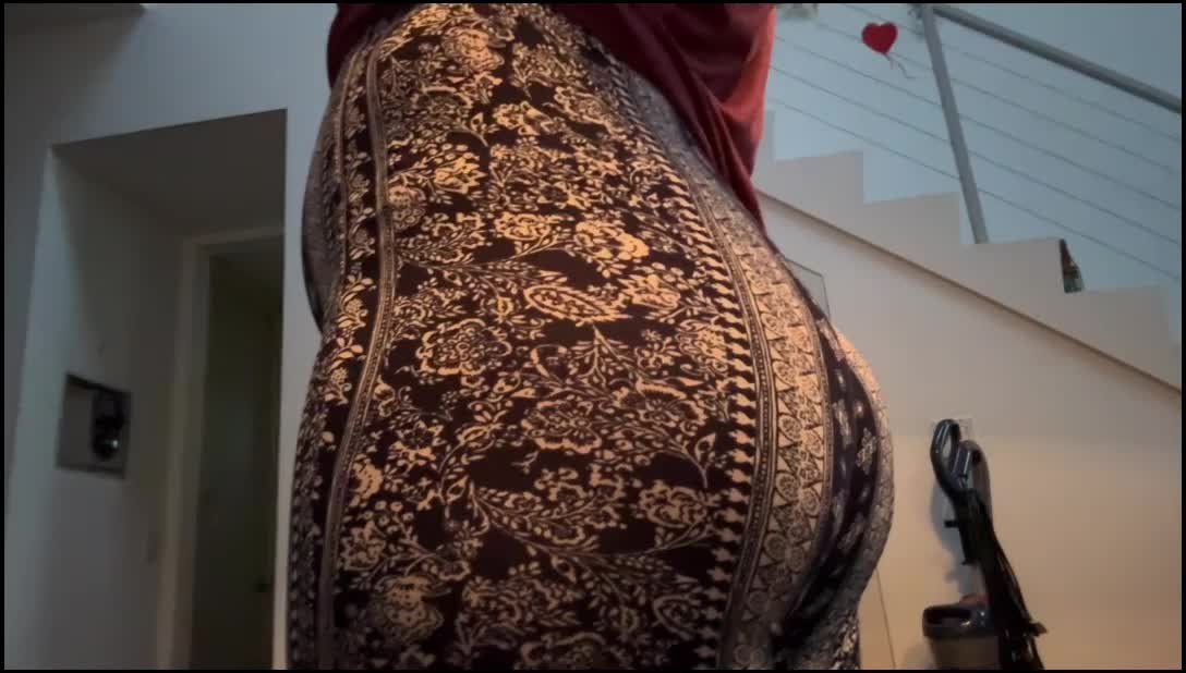 Video by littleSissybaby with the username @LittleSissybaby, who is a verified user,  December 19, 2023 at 3:40 AM. The post is about the topic Teen and the text says 'Just some pants on pants off fat booty shaking ☺️

#pawg #thick #twerk #jiggle #ass #butt #booty #bigass #yogapants'