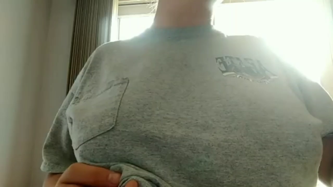 Video by Handjob-z with the username @Handjob-z,  October 3, 2019 at 8:34 AM. The post is about the topic Amateurs and the text says 'big titty,s'