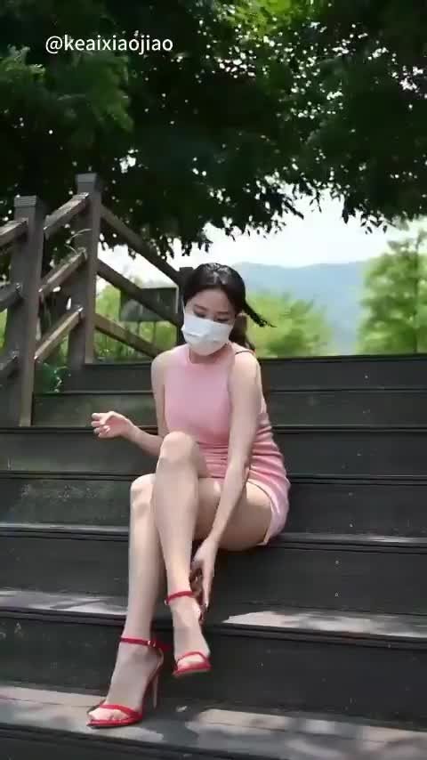 Video by EssentialErotics.com with the username @EssentialErotics, who is a verified user,  April 1, 2024 at 1:07 PM. The post is about the topic Pantyhose and the text says 'https://www.pantyhosecam.net/tag/asian/
https://www.pantyhosecam.net/tag/pantyhose/'