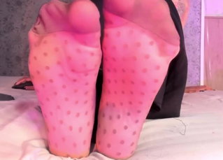 Video by EssentialErotics.com with the username @EssentialErotics, who is a verified user,  June 27, 2024 at 1:10 PM. The post is about the topic Foot Fetish and the text says 'https://www.pantyhosecam.net/tag/feet/'