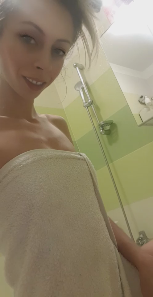 Video by CandieCross with the username @CandieCross, who is a star user,  November 26, 2019 at 2:37 PM. The post is about the topic Pussy and the text says 'My pussy say HI ❤ #bath #hairy #NaturalTeen'