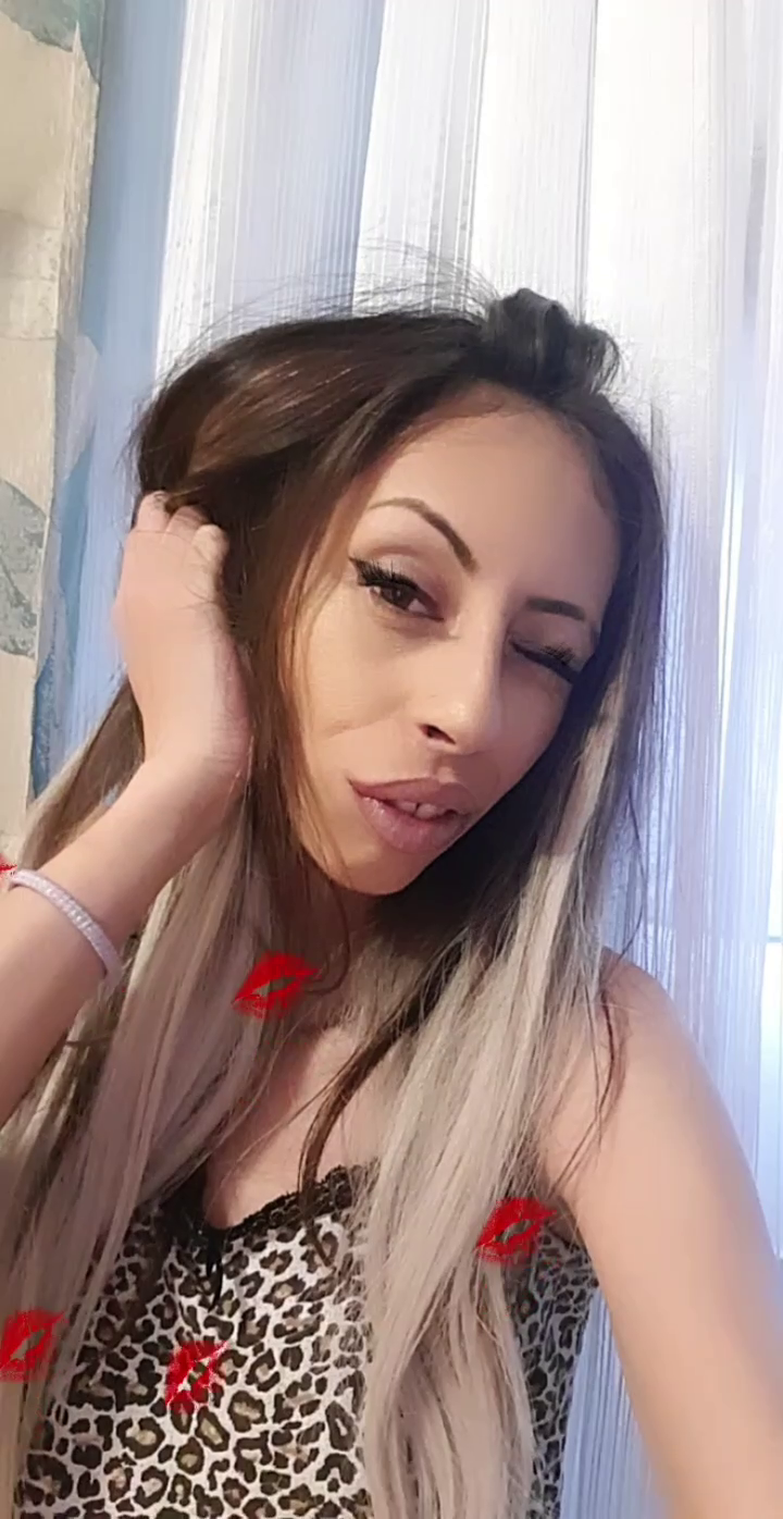 Watch the Video by CandieCross with the username @CandieCross, who is a star user, posted on March 8, 2020. The post is about the topic Teen. and the text says 'Kisses 💋💋💋 #sexy #blonde #biglips'