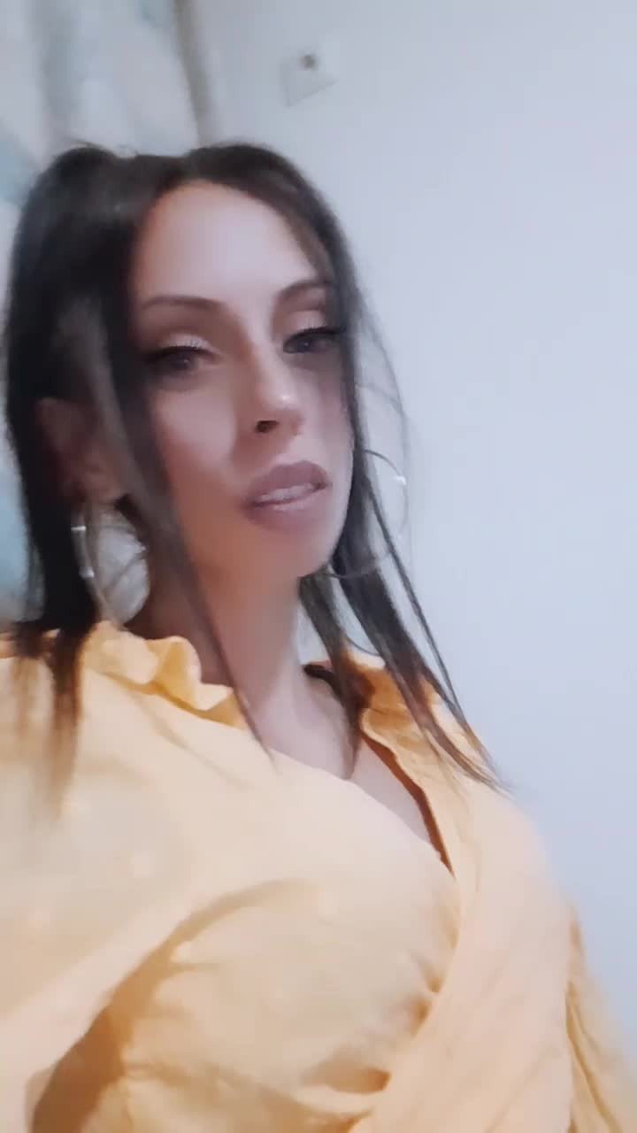 Video post by CandieCross