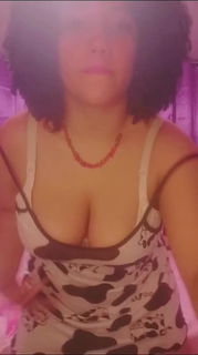 Video by Crismar with the username @crismarlivesex, who is a star user,  October 5, 2024 at 2:10 AM and the text says 'DO YOU LIKE IT ?

#babe #naturalbody #amateur #latina #hot #bigtits #tease'