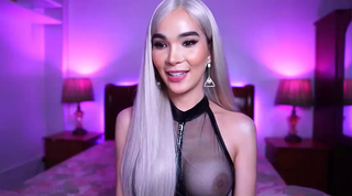 Video by ShemalePinup with the username @ShemalePinup,  April 20, 2020 at 8:16 AM. The post is about the topic Sexy Ladyboys and the text says 'Her cam is awesome! Ladyboy Anne 29yr'