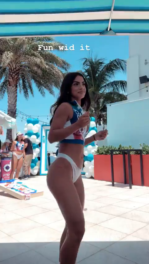 Video by daveTripleThreat with the username @daveTripleThreat,  August 18, 2019 at 8:49 PM. The post is about the topic Latinas and the text says 'Put this on repeat, hot latina model Eva twerking and wiggling about'