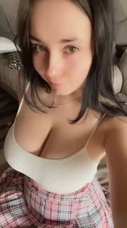 Shared Video by TitLover with the username @Titlovr,  December 7, 2024 at 2:16 AM. The post is about the topic Goddess