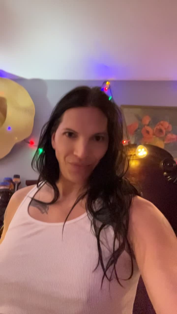 Video by FaithDevine with the username @FaithDevine81, who is a star user,  March 21, 2024 at 2:20 AM and the text says 'Come check me out on my onlyfans!!
https://onlyfans.com/faithdevine'