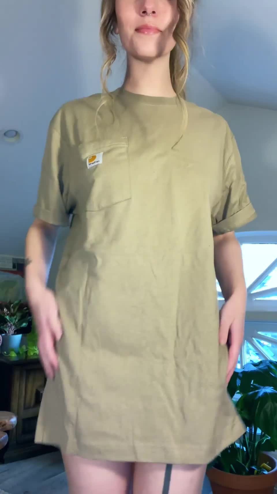 Video by bull21 with the username @bull21,  April 26, 2021 at 8:17 PM. The post is about the topic Teen and the text says 'The body under the big tee shirt'