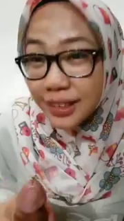 Video by Prythm with the username @Prythm,  December 22, 2019 at 11:50 PM. The post is about the topic Cum Sluts and the text says 'Hijab cum slut.'