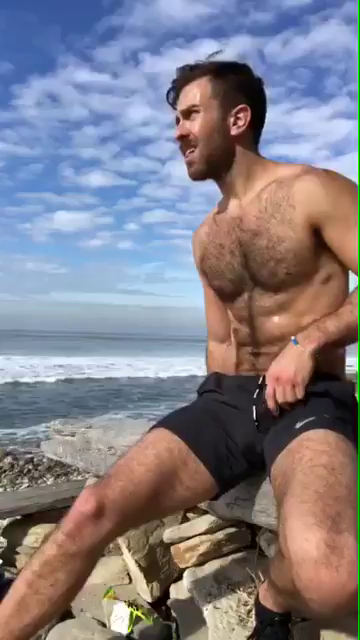 Video by Agentfl with the username @Agentfl,  January 4, 2020 at 4:32 PM. The post is about the topic Gay Porn and the text says 'Babe at the Beach'