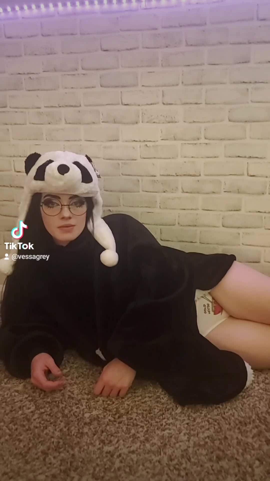 Video by Onlymilfs with the username @Onlymilfs,  May 30, 2023 at 9:42 AM. The post is about the topic TIK-TOK HOES