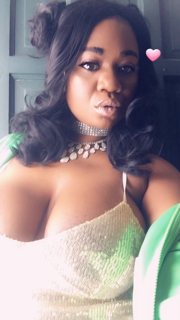 Video by jessicagrabbit with the username @jessicagrabbit, who is a star user,  March 4, 2020 at 3:34 PM. The post is about the topic MILF and the text says 'hi there ! let's get to know each other. 
#ebony #pornstar #jessicagrabbit #snapchat #hottie#milf'