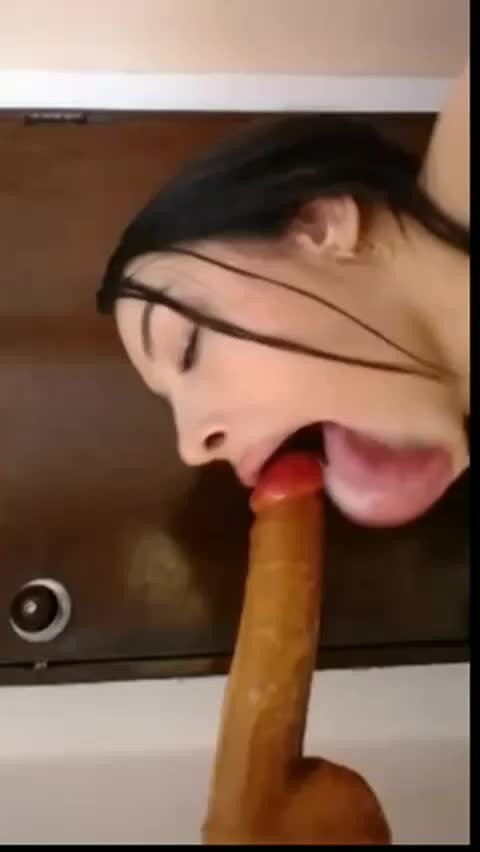 Shared Video by a27427 with the username @a27427,  February 15, 2024 at 7:39 PM. The post is about the topic Deepthroat and the text says 'Wow could you imagine this blowjob! Instant nut!'