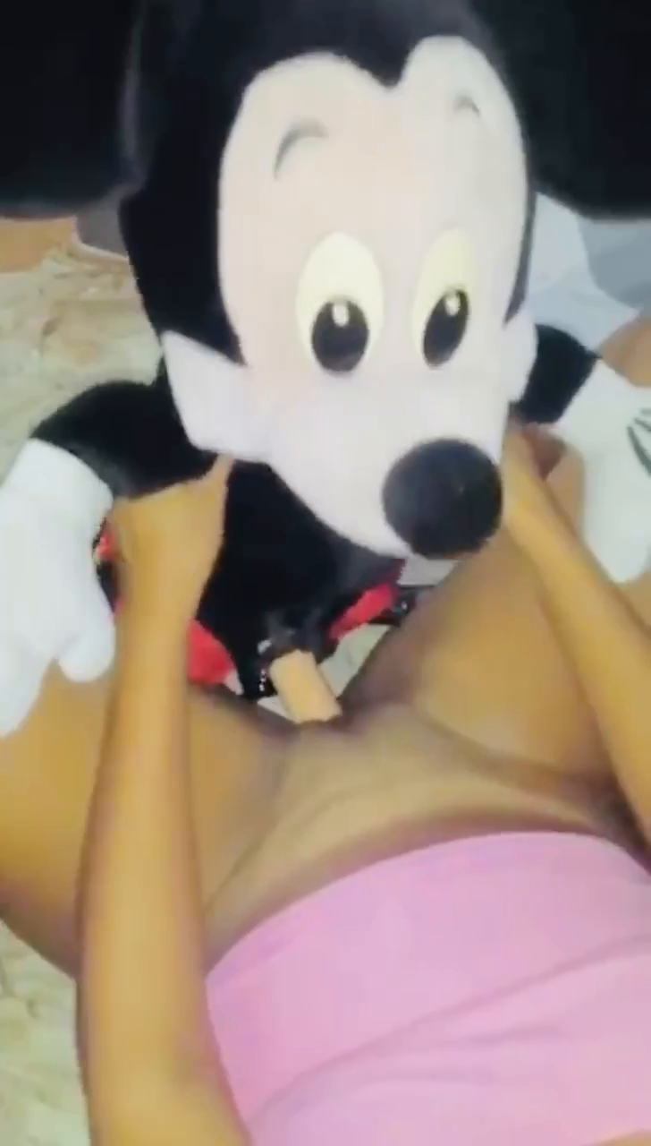 Video by s ziru with the username @Ziru69,  March 28, 2020 at 7:24 AM. The post is about the topic Pussy and the text says 'that's me being naughty with my wife filming me!'