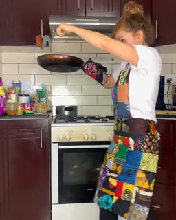 Video by amarac with the username @amarac,  April 7, 2020 at 9:15 PM. The post is about the topic DANCIN and the text says 'chef'