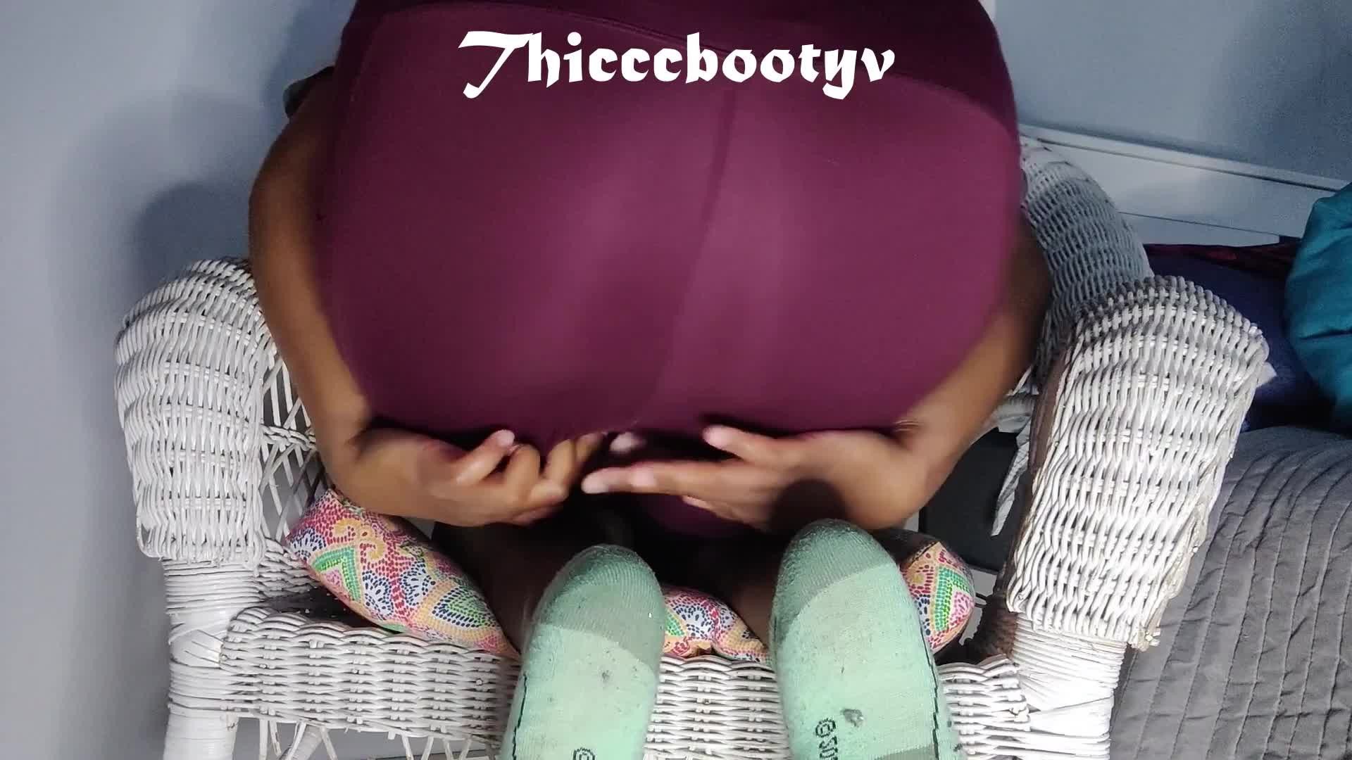 Video post by thicccbootyv