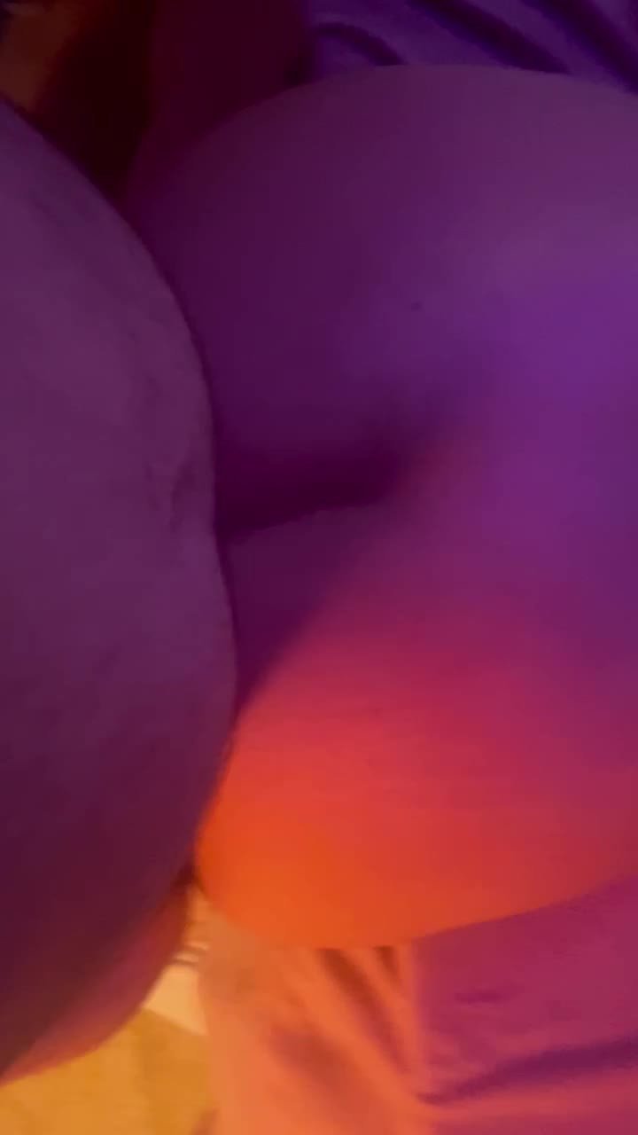 Video by Yssup with the username @Yssup, who is a verified user,  November 12, 2022 at 4:36 PM. The post is about the topic Queef and the text says 'wifes pussy getting noisy'
