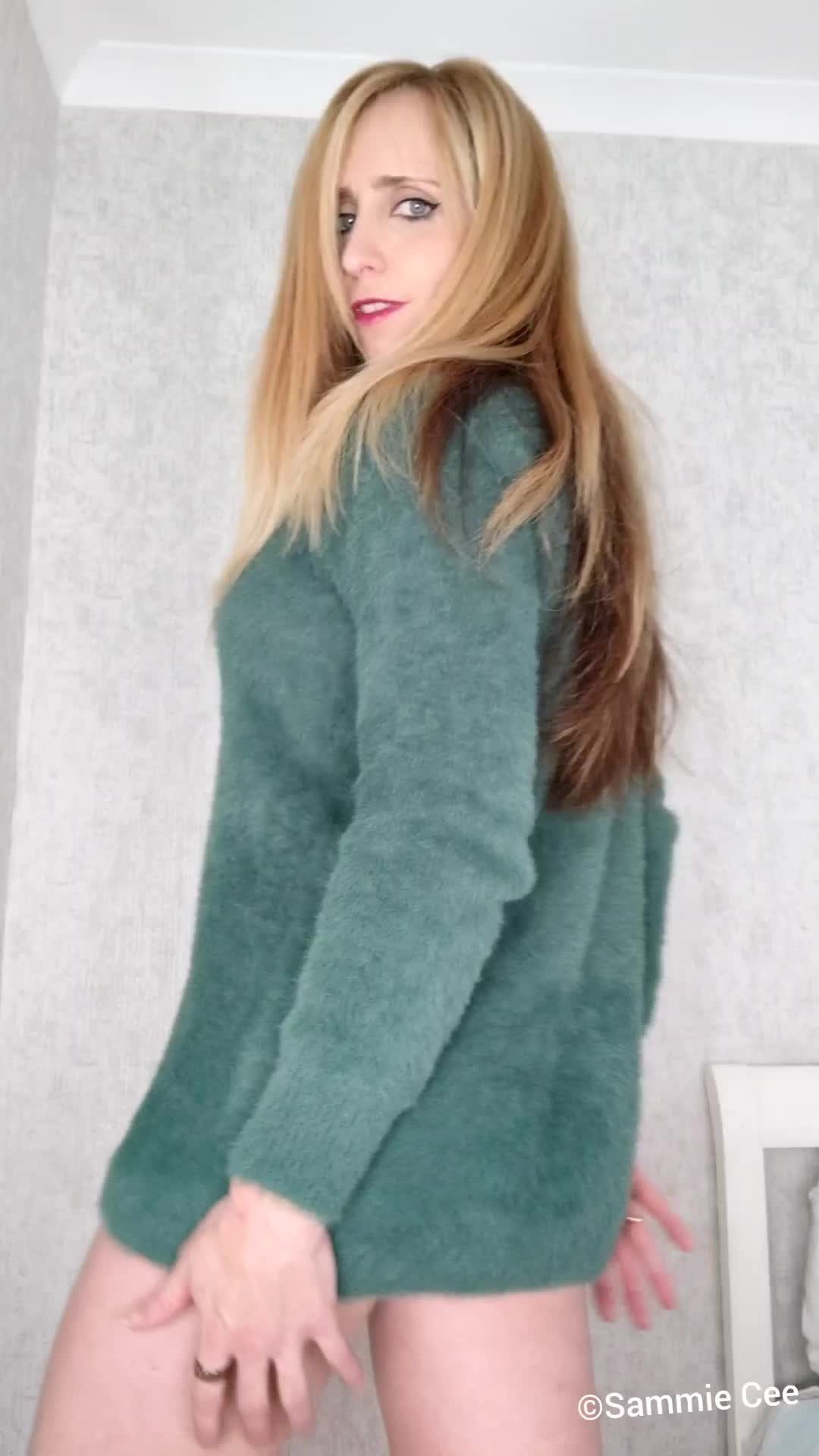 Video by SammieCee with the username @SammieCee, who is a star user,  January 24, 2024 at 3:00 PM. The post is about the topic MILF and the text says 'cozy sweater weather'