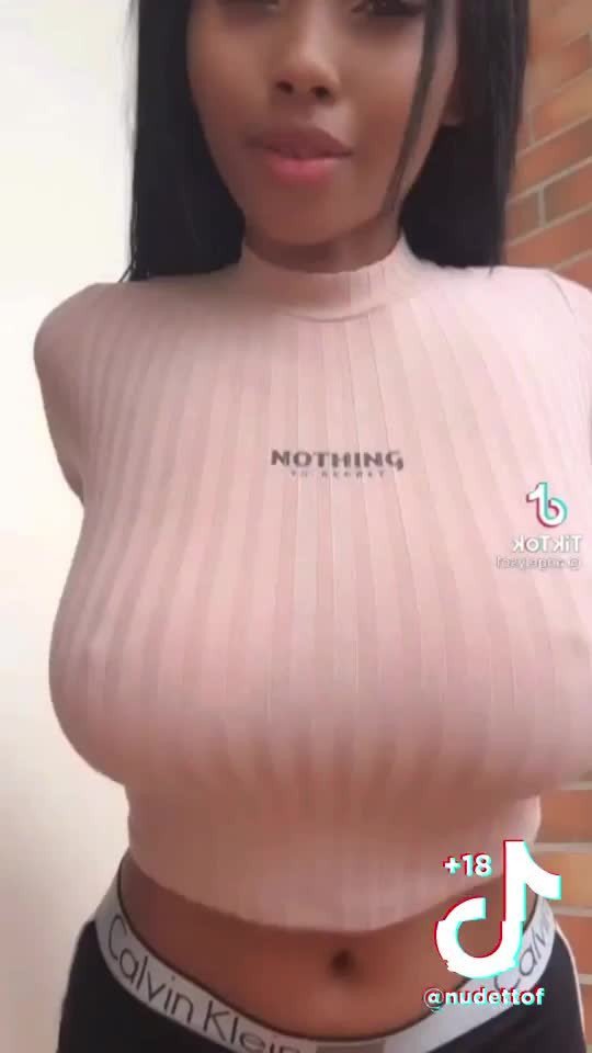 Video by FAPSTER with the username @fapsterxxx,  May 4, 2022 at 9:56 AM. The post is about the topic Titty Drop