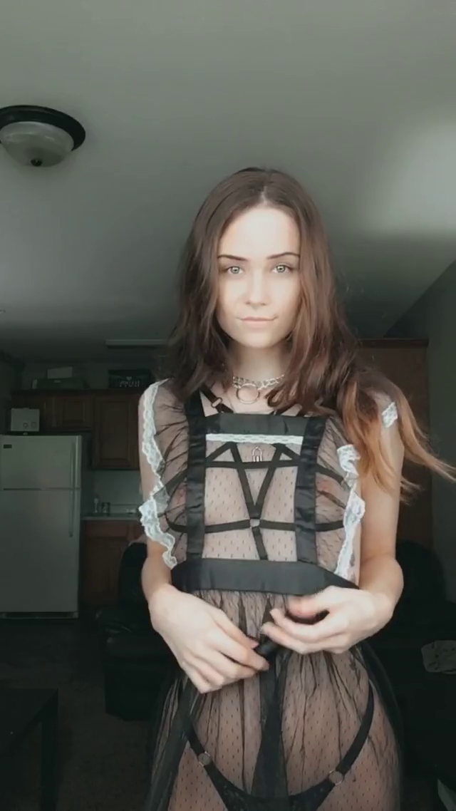 Video by beaumecsensuelle with the username @beaumecsensuelle,  July 25, 2020 at 10:06 AM. The post is about the topic pour le plaisir des yeux and the text says 'Let me be your bad little maid'