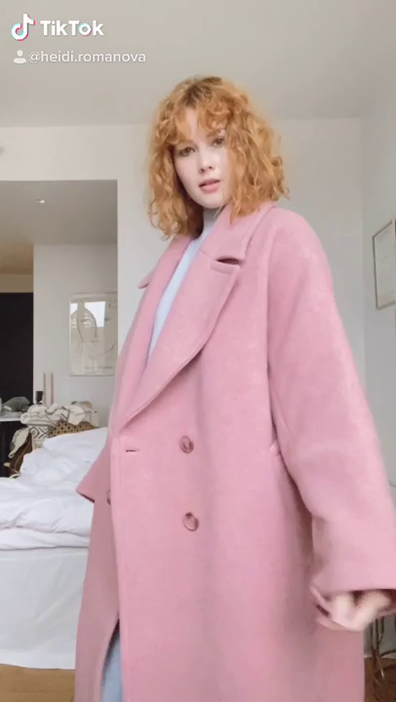 Video by NakedJulia with the username @NakedJulia,  December 28, 2020 at 11:20 PM. The post is about the topic Beautiful Redheads and the text says 'Hot redhead Tiktok nude'