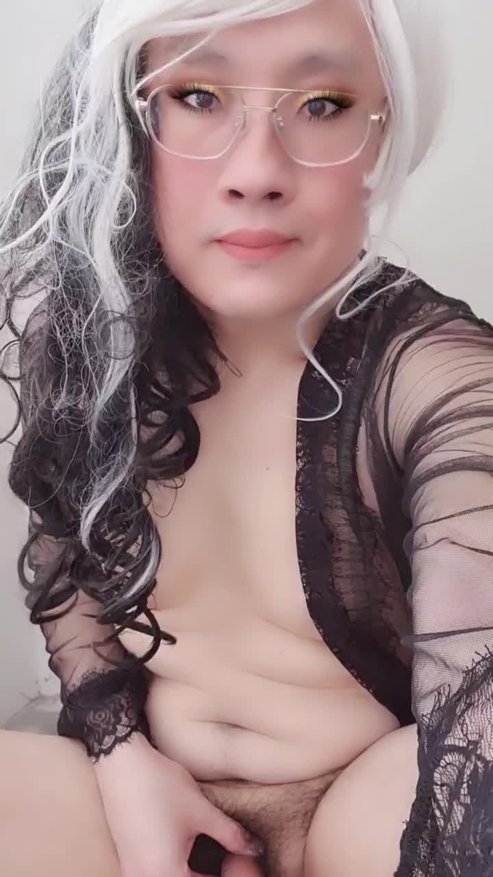 Asian Sissy Whore Spreading and Cumming