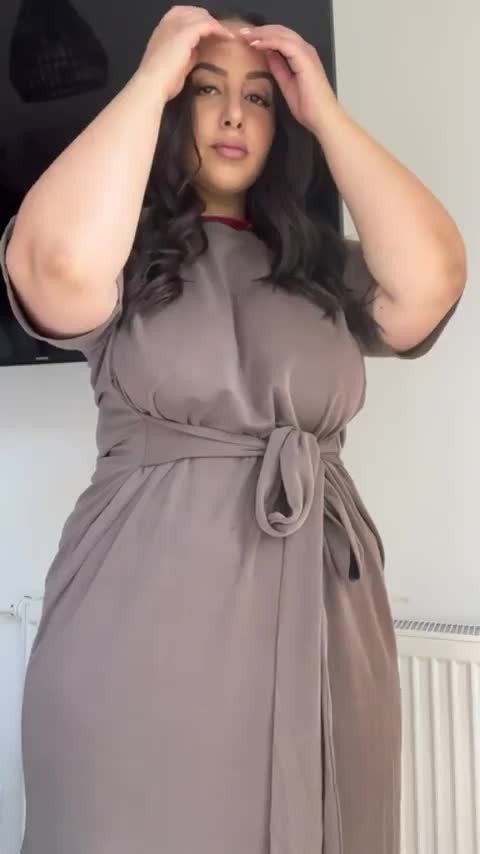 Watch the Video by Zonelar with the username @Zonelar, posted on September 16, 2022. The post is about the topic Curvy.