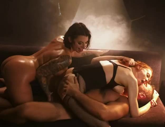 Video by Markus Dealer with the username @MarkusDealer,  January 24, 2022 at 8:50 PM. The post is about the topic Threesome and the text says 'Crazy ride'
