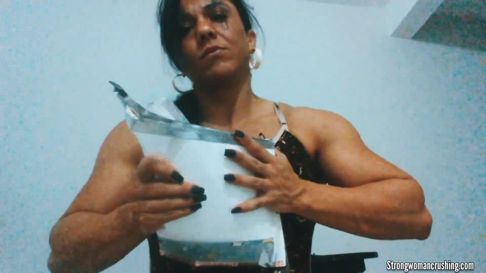 Video post by MusclegirlStrength