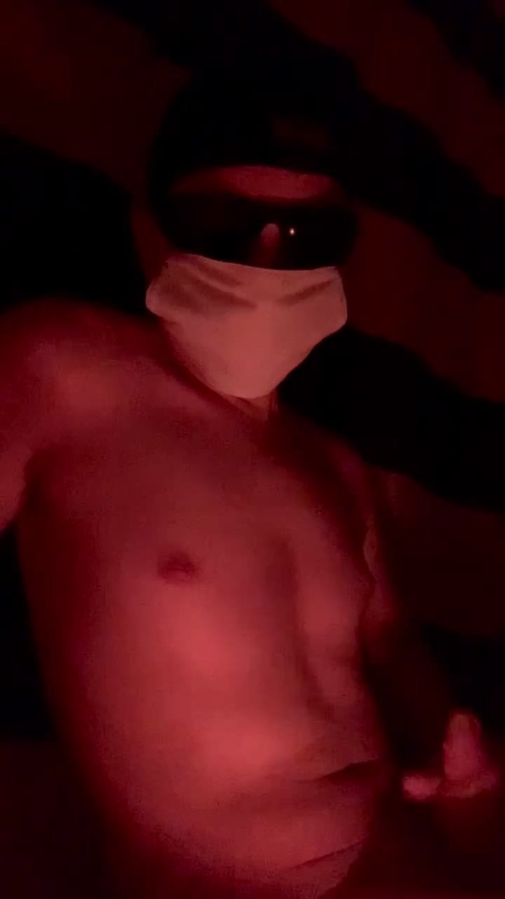 Video by Twink92 with the username @twink92,  March 27, 2021 at 9:31 PM. The post is about the topic Twinks and the text says 'Having some fun'