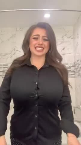 Video by Taki76 with the username @Taki76,  December 14, 2021 at 4:00 PM. The post is about the topic Bbw and huge tits