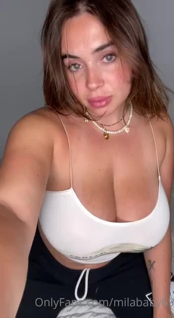 Video by Taki76 with the username @Taki76,  May 4, 2023 at 9:51 PM. The post is about the topic Sexy BBWs
