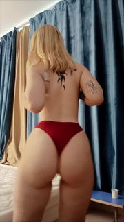 Video by Stripchat with the username @Stripchat, who is a brand user,  September 20, 2024 at 2:00 PM. The post is about the topic Curvy and the text says 'That booty though! [Valerie_Woods]'