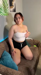 Video by Stripchat with the username @Stripchat, who is a brand user,  September 25, 2024 at 2:00 PM and the text says 'Felt cute, won&#039;t delete later! [Felicia_wiliams]'