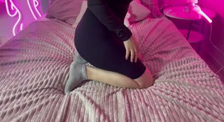 Video by Stripchat with the username @Stripchat, who is a brand user,  October 4, 2024 at 7:00 PM. The post is about the topic Curvy and the text says 'Be ur own reason to smile! [Ivory_Wood]'