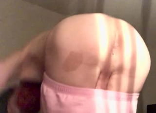 Video by Sissyinpink with the username @Sissyinpink,  January 19, 2021 at 9:05 AM. The post is about the topic Anal and the text says 'sissy fucks himself'